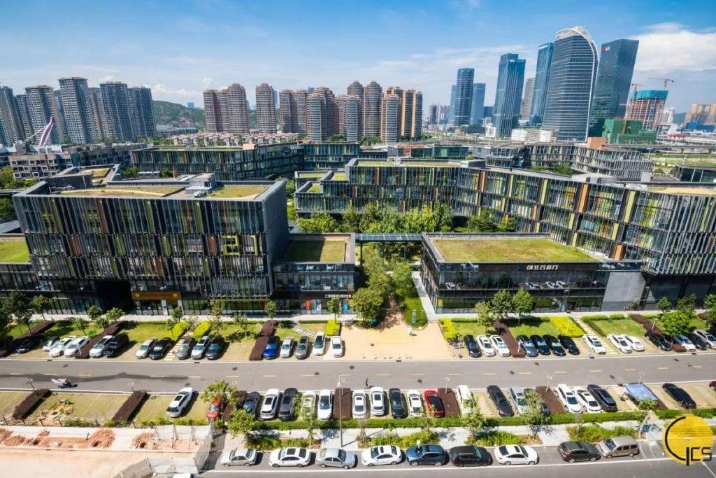 探索未來，2025新澳門正版免費資本車的時代來臨，2025新澳門正版免費資本車時代，探索未來的機(jī)遇與挑戰(zhàn)