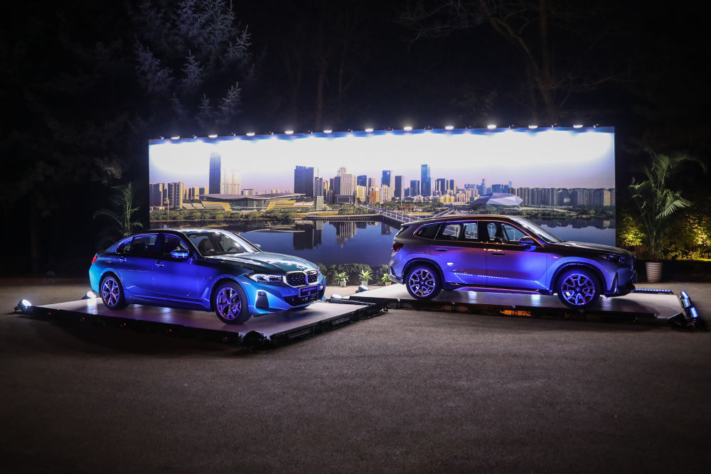 探索未來，2025新澳門正版免費資本車的時代來臨，2025新澳門正版免費資本車時代，探索未來的機遇與挑戰(zhàn)