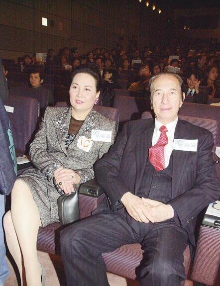 揭秘2025新澳門精準(zhǔn)四肖期期中特公開的秘密，揭秘澳門精準(zhǔn)四肖期期中特秘密大公開（獨(dú)家爆料）